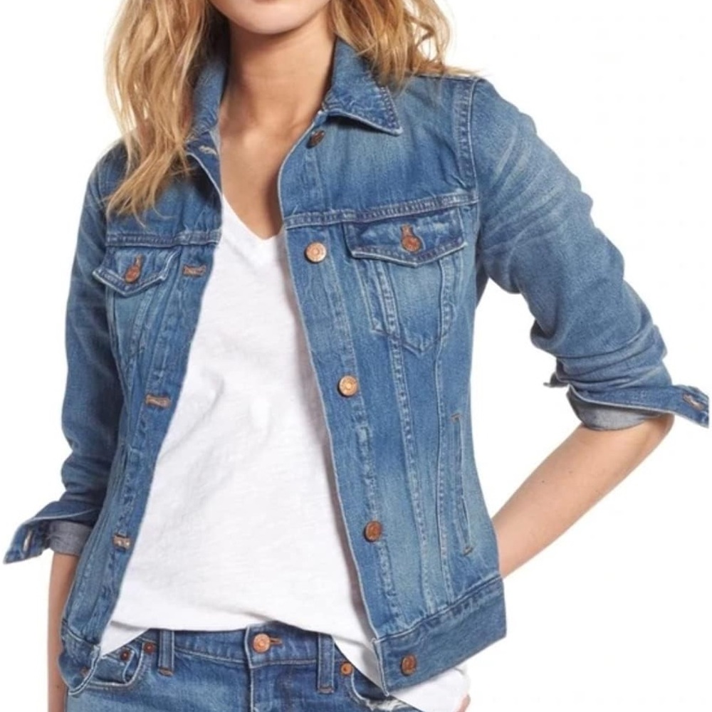 Madewell The Jean Jacket Size Medium in Pinter Wash